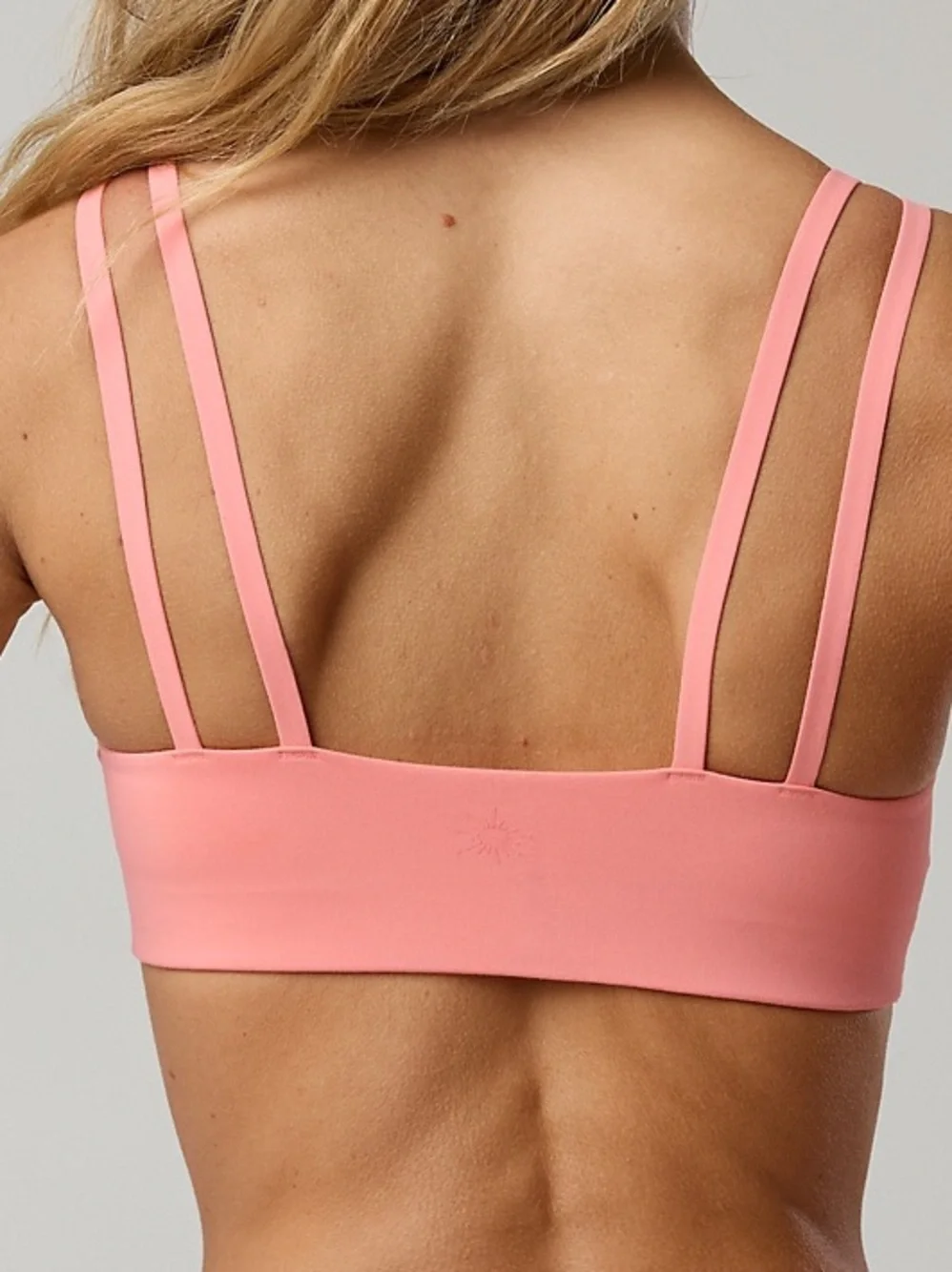 NWT Aerie Real Me Ruched Strappy Sports Bra in Wild Peach Sz S.
